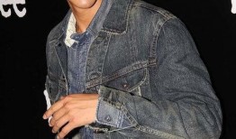 娱乐圈爆料君华晨宇是谁,娱乐圈爆料君眼中的音乐才子